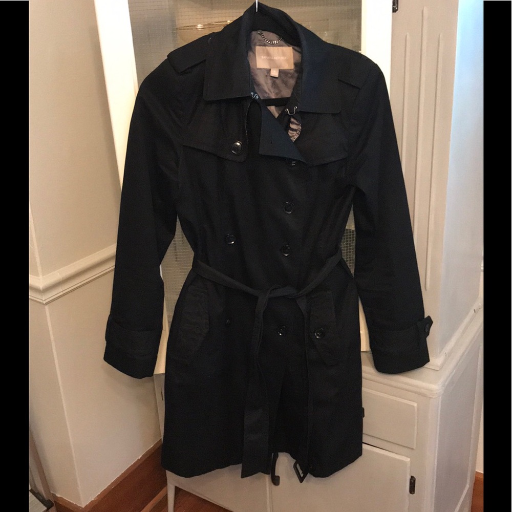 Banana Republic Trench Coat, Size Small
